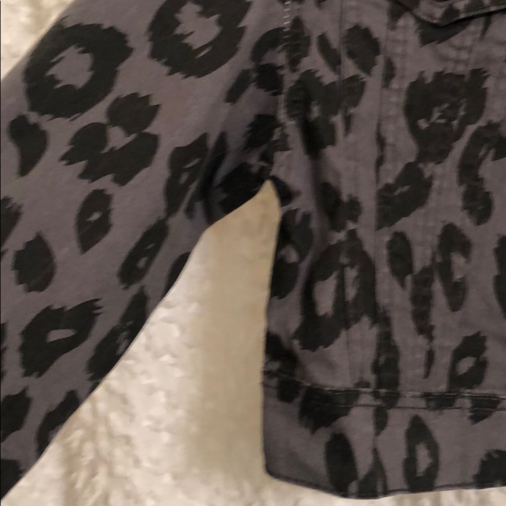 NWT Cheetah Jacket - Picture 2 of 3